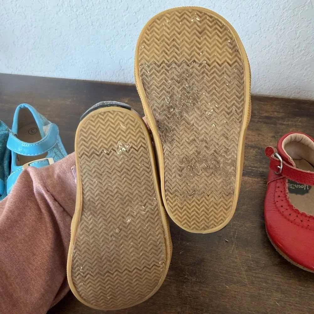 Sperry pink booties